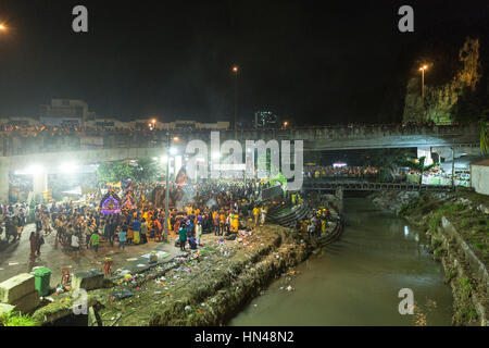 Kuala Lumpur, Malaysia. 08th Feb, 2017. Hindu devotees prepare by the Sungai River during the Thaipusam Festival on the outskirts of Kuala Lumpur, Wednesday, 8 February 2017. Thaipusam is a Hindu festival observed by the Tamil speaking community in Malaysia commemorating the birthday of the Hindu deity Murugan. The Lord Murugan is venerated as a granter of favours - if a wish is granted, supplicants repay the Lord through sacrifices. Credit: Asia File/Alamy Live News Stock Photo