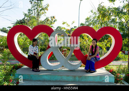 Myanmar (ex Birmanie). Kayin State (Karen State). Around Hpa An. Floral Park Stock Photo