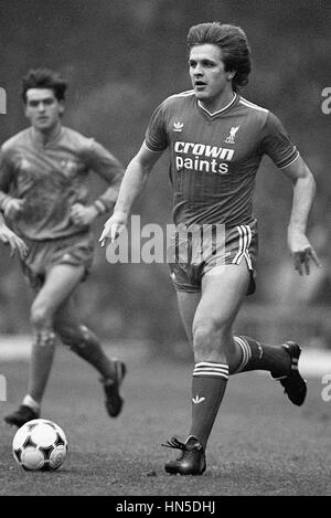 jan-molby-liverpool-fc-16-