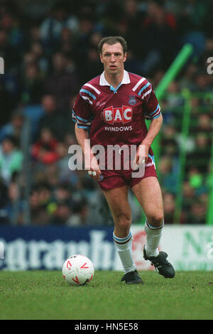 ALVIN MARTIN WEST HAM UNITED FC 21 April 1992 Stock Photo