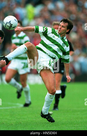 CHARLIE NICHOLAS GLASGOW CELTIC FC 03 August 1992 Stock Photo