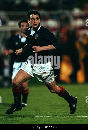 PAUL MCSTAY SCOTLAND & GLASGOW CELTIC FC 05 May 1993 Stock Photo