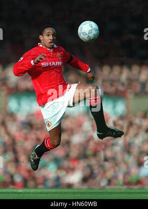 1993-1995 Manchester United” UMBRO SHARP 【公式通販