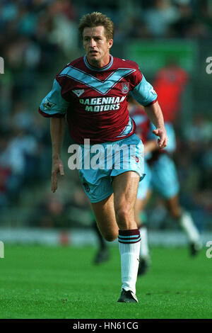 LEE CHAPMAN WEST HAM UNITED FC 07 December 1993 Stock Photo