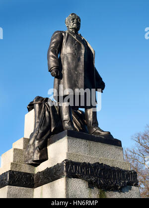 Memorial to Scottish American Industrialist Andrew Carnegie in Pittencrieff Park Dunfermline Fife Scotland Stock Photo