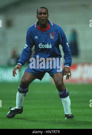 DAVID ROCASTLE CHELSEA FC 22 November 1994 Stock Photo - Alamy