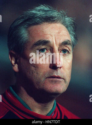 ROY EVANS LIVERPOOL FC MANAGER 01 December 1994 Stock Photo