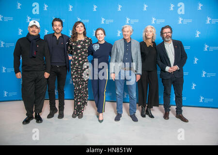 Berlin, Germany. 09th Feb, 2017. Chinese director Wang Quanan (l-r), Mexican director Diego Luna, US actress Maggie Gyllenhaal, German actress Julia Jentsch, President of the jury, Dutch director Paul Verhoeven, Tunisian producer Dora Bouchoucha Fourati and Icelandic artist Olafur Eliasson pose at the jury photocall during the 67th International Berlin Film Festival, Berlinale, at Hotel Hyatt in Berlin, Germany, 09 February 2017. Photo: Hubert Boesl/dpa/Alamy Live News Stock Photo