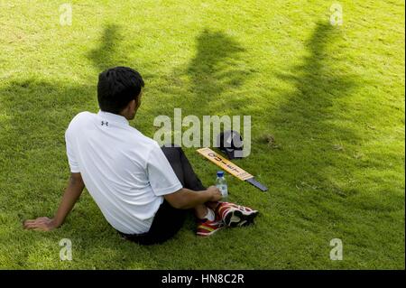 Kuala Lumpur, MALAYSIA. 9th Feb, 2017. Volunteer man pictured during Day Two of the 2017 Maybank Championship Malaysia at Saujana Golf and Country Club on February 10, 2017 in Kuala Lumpur, Malaysia Credit: Chris Jung/ZUMA Wire/Alamy Live News Stock Photo