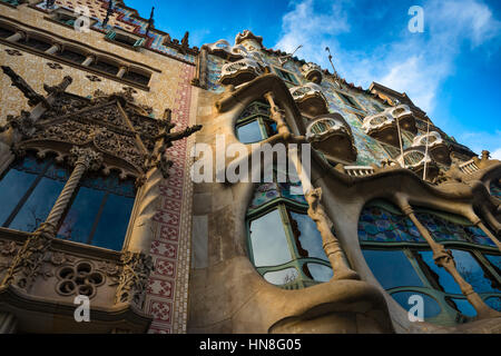 Spain, Catatonia, Barcelona, Casa Batlló at Passeig de Gràcia, redesigned in 1904 by Antoni Gaudi