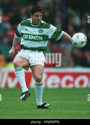 CHARLIE NICHOLAS GLASGOW CELTIC FC 24 October 1994 Stock Photo