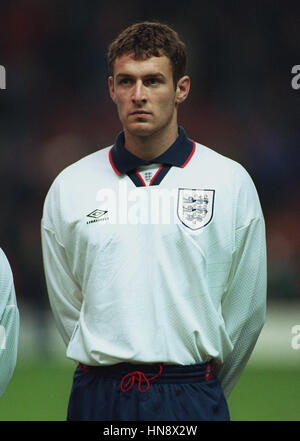 CHRIS SUTTON ENGLAND & BLACKBURN ROVERS FC 14 December 1994 Stock Photo ...