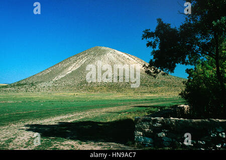 King Midas Tumulus or Burial Mound at Gordium or Gordion Yassihüyük Phrygia Turkey Stock Photo