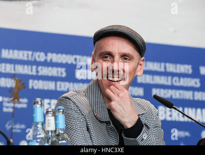 Berlin, Germany. 10th Feb, 2017. Actor Ewen Bremner of British film 'T2 Trainspotting' attends a press conference during the 67th Berlinale International Film Festival in Berlin, capital of Germany, on Feb. 10, 2017. Credit: Shan Yuqi/Xinhua/Alamy Live News Stock Photo