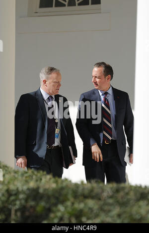 White House Press Secretary Sean Spicer participates in a briefing at ...