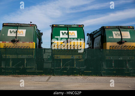 Logo signs on Waste Management, Inc., trucks in San Antonio, Texas on Stock Photo: 133656401 - Alamy