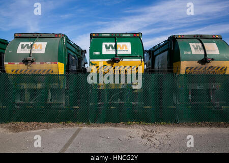 Logo signs on Waste Management, Inc., trucks in San Antonio, Texas on Stock Photo: 133656399 - Alamy