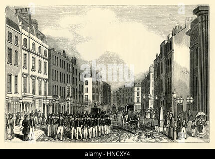 Bow Street and Bow Street Runners (early policemen), Covent Garden, London – an old engraving c. 1800 Stock Photo