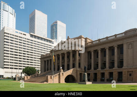 Old Parliament House, built by the British in the 1930s, Colombo Fort, Colombo, Sri Lanka Stock Photo