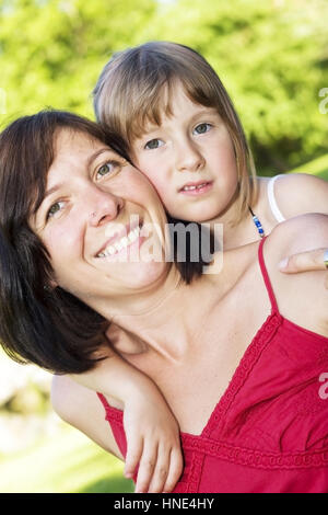 Model release, Mutter und Tochter - mother and daughter Stock Photo
