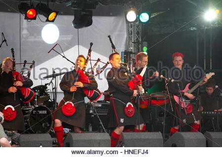 Red Hot Chilli Pipers onstage in 2007 Stock Photo