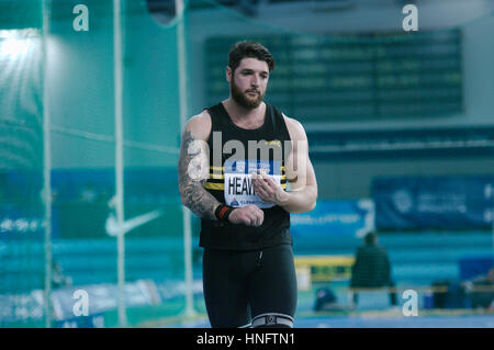 Sheffield, England, 12th February 2017. Samuel Heawood competing in the shot put at the British Ahtletics Indoor Team Trials, 2017 at the English Institute of Sport, Sheffield. He finished in fourth place with a throw of 16.07 metres. Credit: Colin Edwards/Alamy Live News. Stock Photo