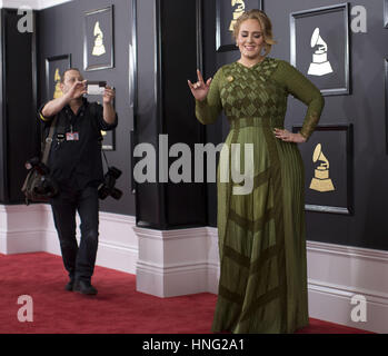 Los Angeles, California, USA. 12th Feb, 2017. Singer Adele arrives to the red carpet for the 59th Grammy's awards at the staples center in Los Angeles, California on Sunday 12 February 2017.ARMANDO ARORIZO. Credit: Armando Arorizo/Prensa Internacional/ZUMA Wire/Alamy Live News Stock Photo