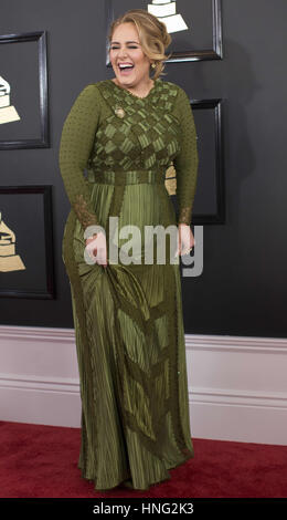 Los Angeles, California, USA. 12th Feb, 2017. Singer Adele arrives to the red carpet for the 59th Grammy's awards at the staples center in Los Angeles, California on Sunday 12 February 2017.ARMANDO ARORIZO. Credit: Armando Arorizo/Prensa Internacional/ZUMA Wire/Alamy Live News Stock Photo