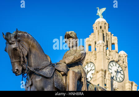 Statue Of King Edward VII In Liverpool with the liver building behnd. Stock Photo