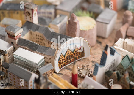 Frankfurt, Germany. 13th Feb, 2017. An individual design of the Roemerberg can be seen in the new model of the city of Frankfurt, Germany, 13 February 2017. The 70 squaremetres large model of the Dutch artist Hermann Helle can be viewed in the Museum of History starting in October in Frankfurt. Photo: Boris Roessler/dpa/Alamy Live News Stock Photo