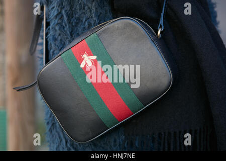 Gucci Black Leather Webby Bee Shoulder Bag