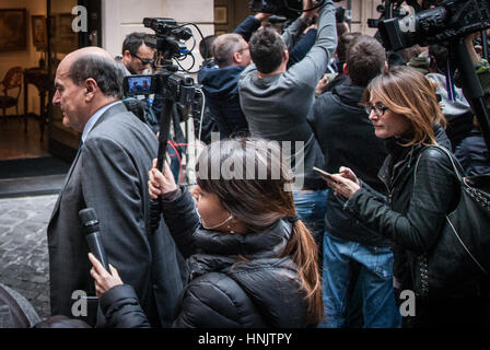 Rome, Italy. 13th Feb, 2017. Luigi Bersani during the arrival of the Democratic Party (PD). Credit: Andrea Ronchini/Pacific Press/Alamy Live News Stock Photo