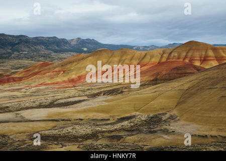 Painted Hills, the vivid coloured rocks of the John Day Fossil Beds National Monument, Oregon Stock Photo