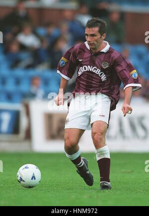 JOHN COLQUHOUN HEART OF MIDLOTHIAN FC 14 September 1994 Stock Photo - Alamy