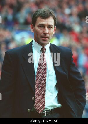 BRYAN ROBSON MIDDLESBROUGH FC MANAGER 01 November 1995 Stock Photo