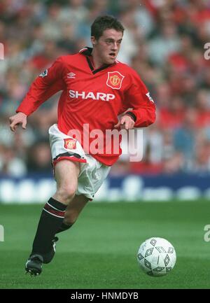 TERRY COOKE MANCHESTER UNITED FC 20 September 1995 Stock Photo