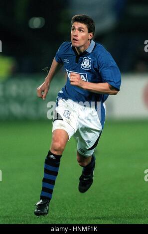 PAUL RIDEOUT EVERTON FC 06 November 1995 Stock Photo - Alamy