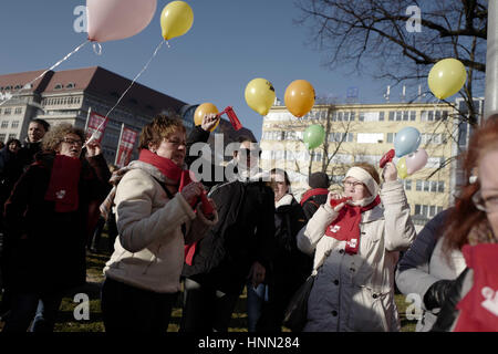 Berlin, Berlin, Germany. 15th Feb, 2017. Around 6000 employees in the public service rally Berlin for more wages. They gathered at Wittenbergplatz and rally to the city hall in Berlin-Schoeneberg. Participants from public administrations, schools and day care centers demand up to six percent more wages. So far the collective agreement has rejected this as too high. The next round of negotiations is scheduled for Thursday. Credit: Jan Scheunert/ZUMA Wire/Alamy Live News Stock Photo