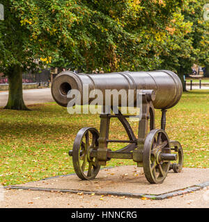 This Crimean War cannon - gift from Queen Victoria - is on display on the lawn at Ely Cathedral in Ely, Cambridgeshire, England. Stock Photo