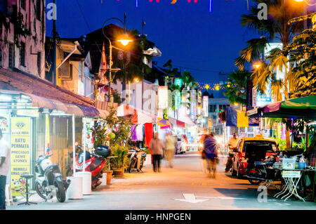 Street scene at night with indian shops and stall, Lebuh Pasar, Little India, Georgetown, Penang, Malaysia Stock Photo