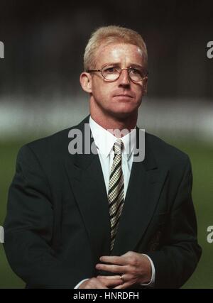 TOMMY BURNS GLASGOW CELTIC FC MANAGER 01 October 1996 Stock Photo