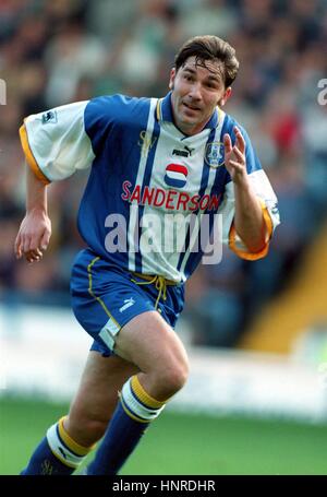 DAVID HIRST SHEFFIELD WEDNESDAY FC 24 October 1996 Stock Photo