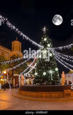 CHRISTMAS TREE DECORATIONS ALCALDIA CITY HALL PLAZA DE ARMAS OLD TOWN SAN JUAN PUERTO RICO Stock Photo