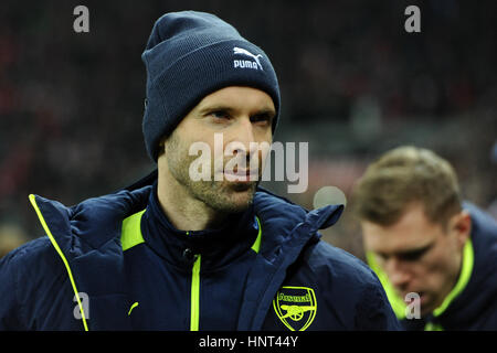 Munich, Germany. 15th Feb, 2017. Arsenal goalkeeper Petr Cech takes his place on the substitutes' bench ahead of the first leg of the Champions League round of 16 tie between Bayern Munich and FC Arsenal in the Allianz Arena in Munich, Germany, 15 February 2017. Photo: Andreas Gebert/dpa/Alamy Live News Stock Photo