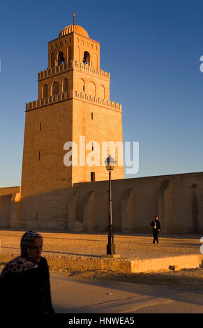 Tunez: Kairouan.The Great Mosque. Mosquee founded by Sidi Uqba in the VIth century is the most ancient place of prayer in North Africa Stock Photo
