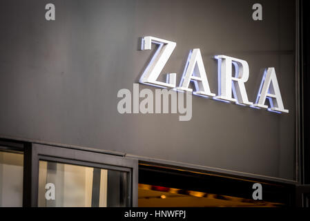 Zara retail shop birmingham Stock Photo