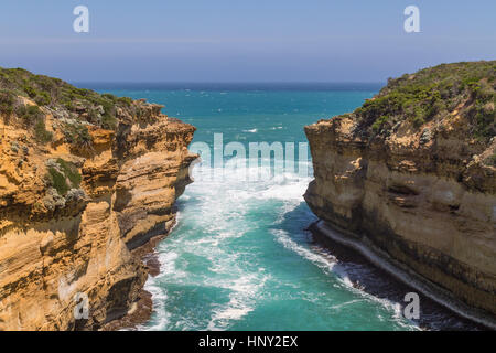 The view onto the ocean above Loch Ard Gorge on the Great Ocean Road in Australia Stock Photo