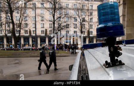 Munich, Germany. 17th Feb, 2017. Police officers outside the Bayerischer Hof hotel which will host the Munich Security Conference in Munich, Germany, 17 February 2017. Photo: Sven Hoppe/dpa/Alamy Live News Stock Photo