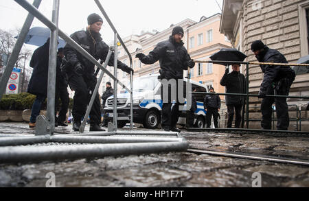 Munich, Germany. 17th Feb, 2017. Police officers outside the Bayerischer Hof hotel hosting the Munich Security Conference in Munich, Germany, 17 February 2017. Photo: Matthias Balk/dpa/Alamy Live News Stock Photo