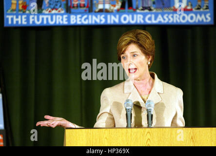 First Lady Laura Bush talks to the media at the Limerick Elementary School in Canoga Park, California on Wednesday 18 February 2004. The First Lady visited the school where she had a round table discussion on education and met students. Photo by Francis Specker Stock Photo